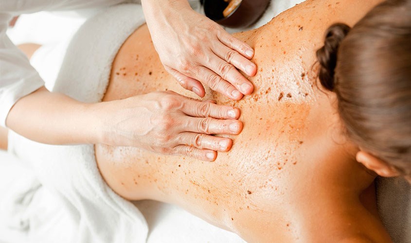 4 bước chăm sóc da toàn thân ban đêm cho làn da sáng mịn 3 chăm sóc da toàn thân