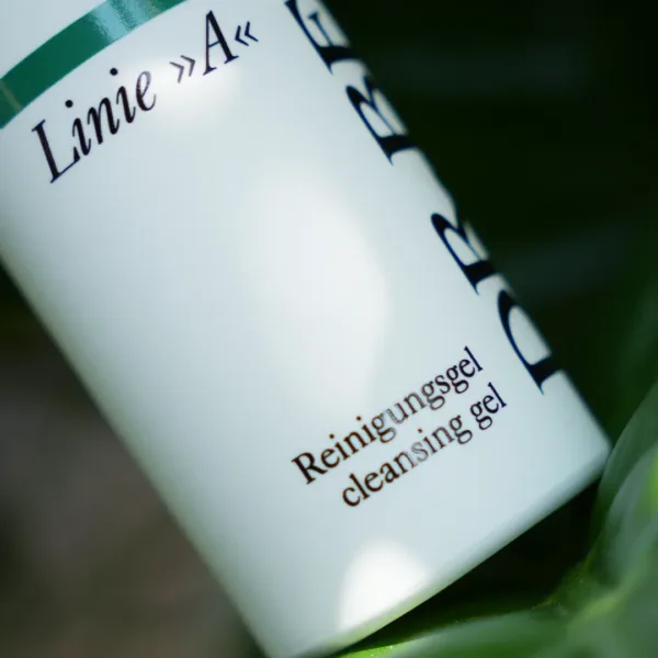 Gel rửa mặt cho da dầu, mụn - Ảnh 6